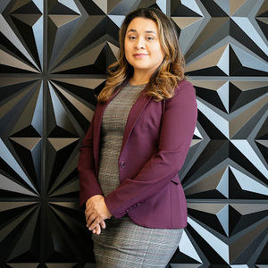 Meet your Posher, Elda